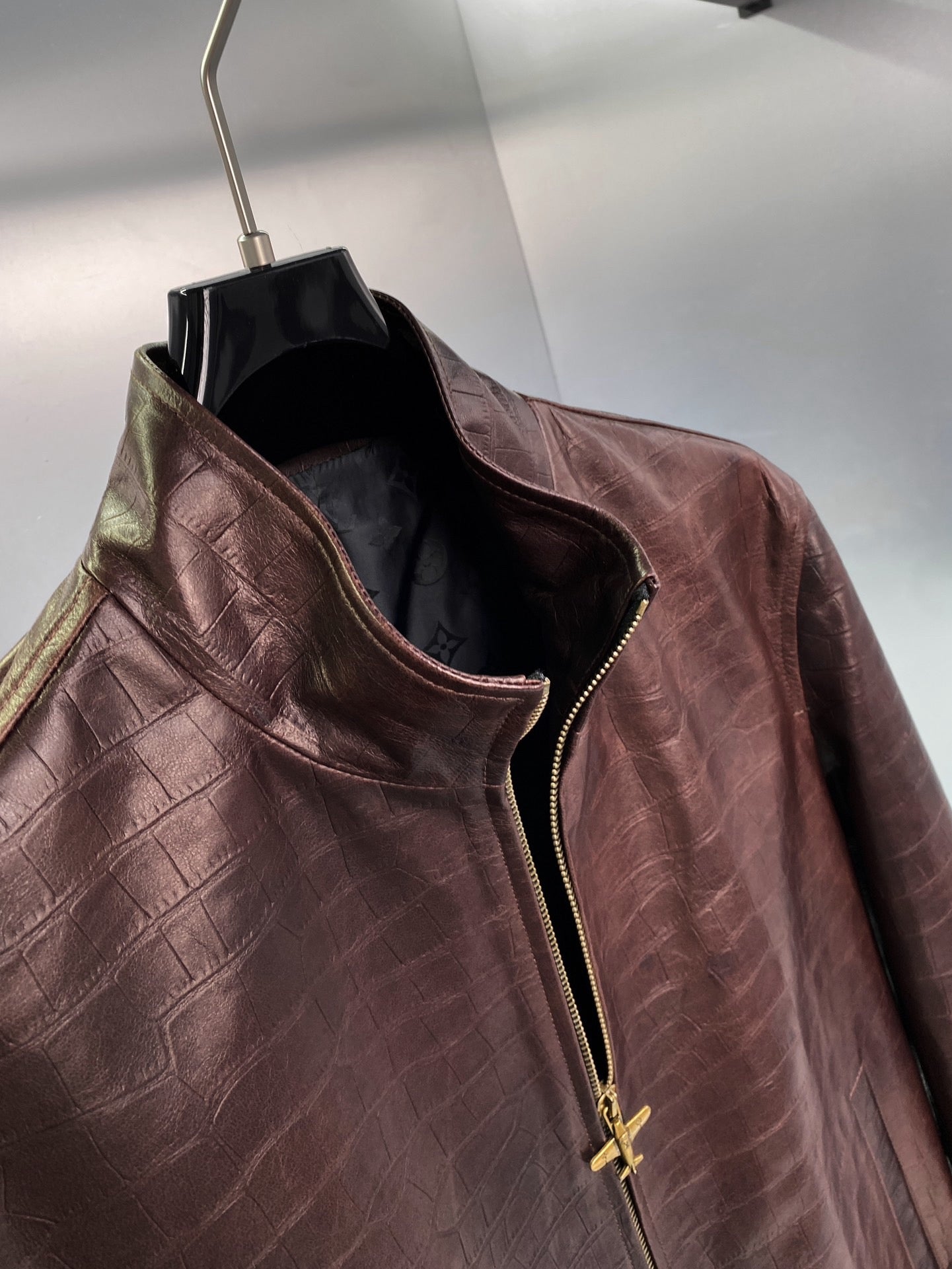 louis Stand collar leather jacket