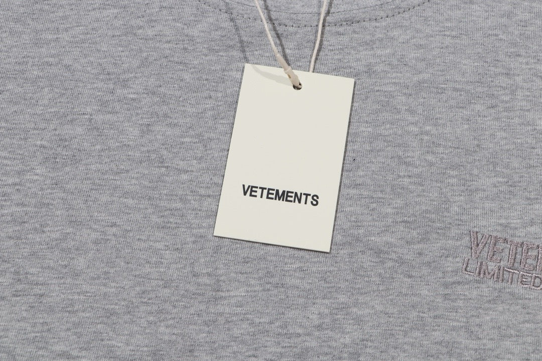 VETEME T-SHIRT