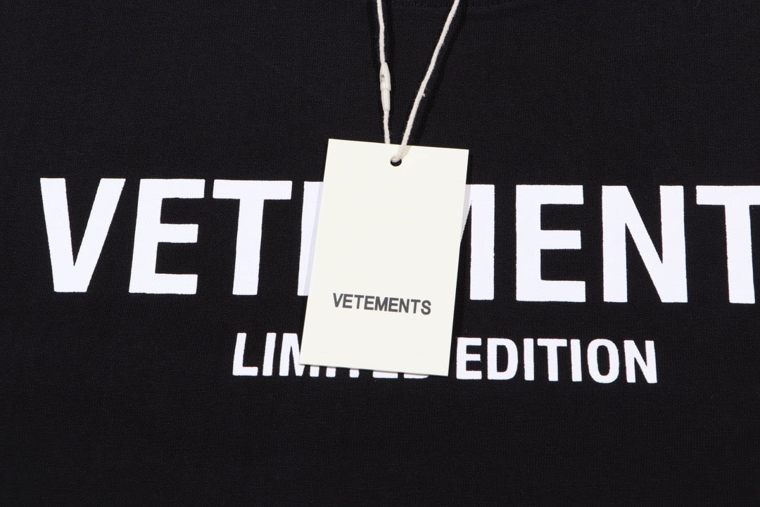 VETEME T-SHIRT