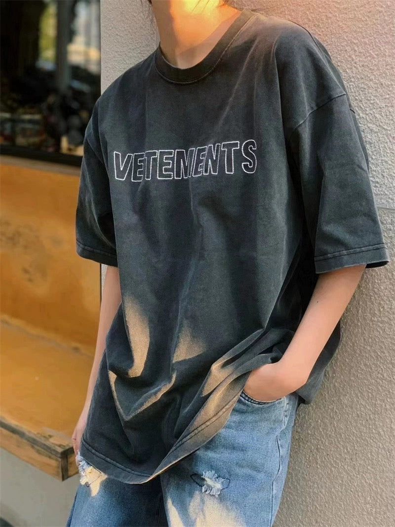 VETEME T-SHIRT