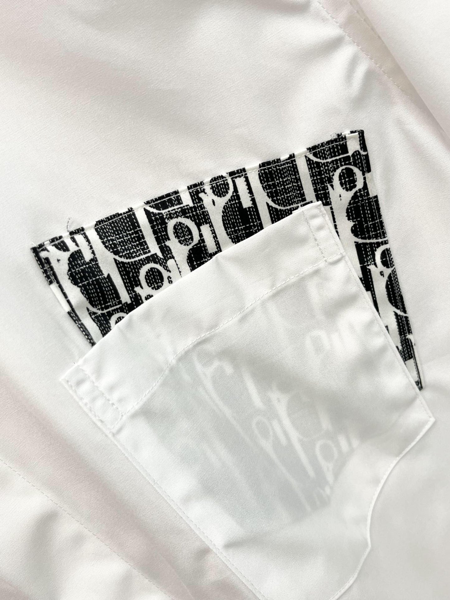 Dio Branded classic printed shirt