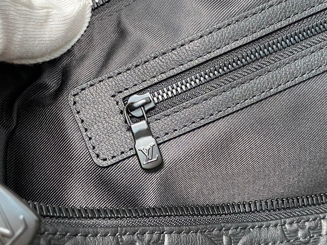 1V Keepall Bandoulière 50