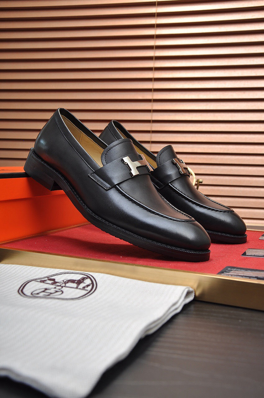 herm leather shoes