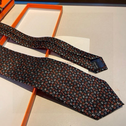 herm silk tie