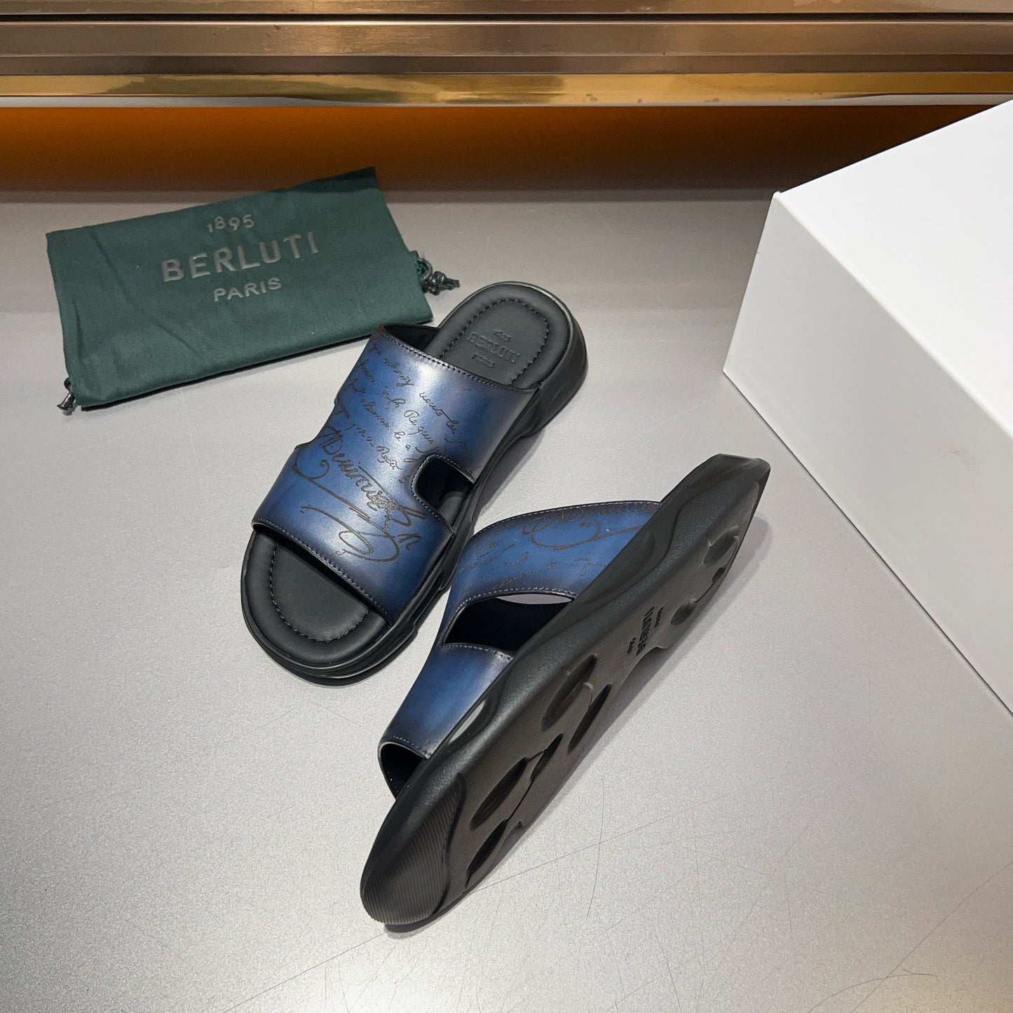 Berlut leather slipper