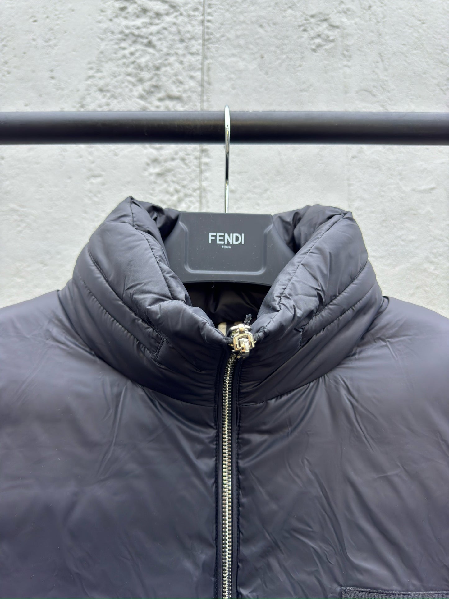 FEND Double-sided down vest