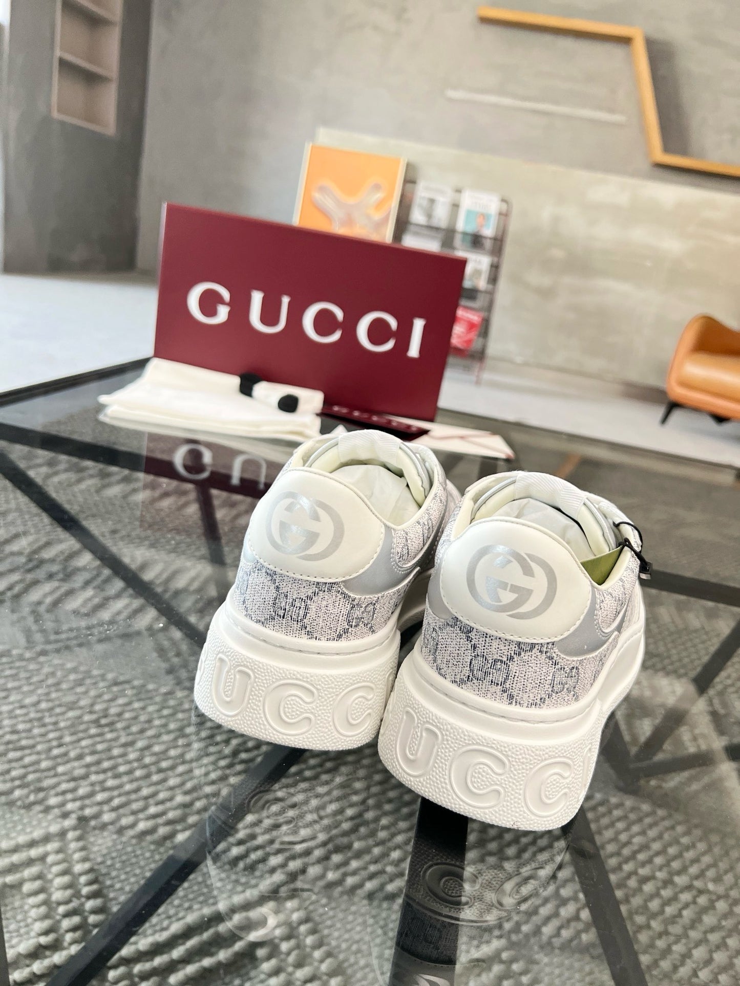 GUC  sneakers