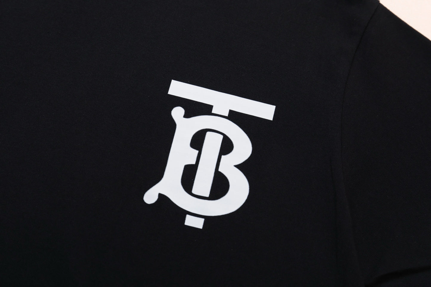 BURBER T-SHIRT