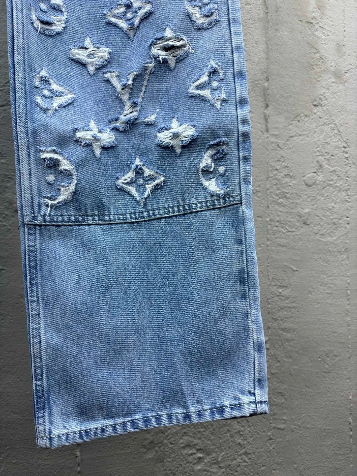 1V jacquard jeans