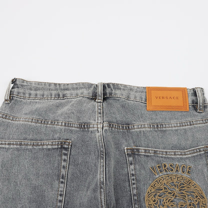 Vers embroidered jeans