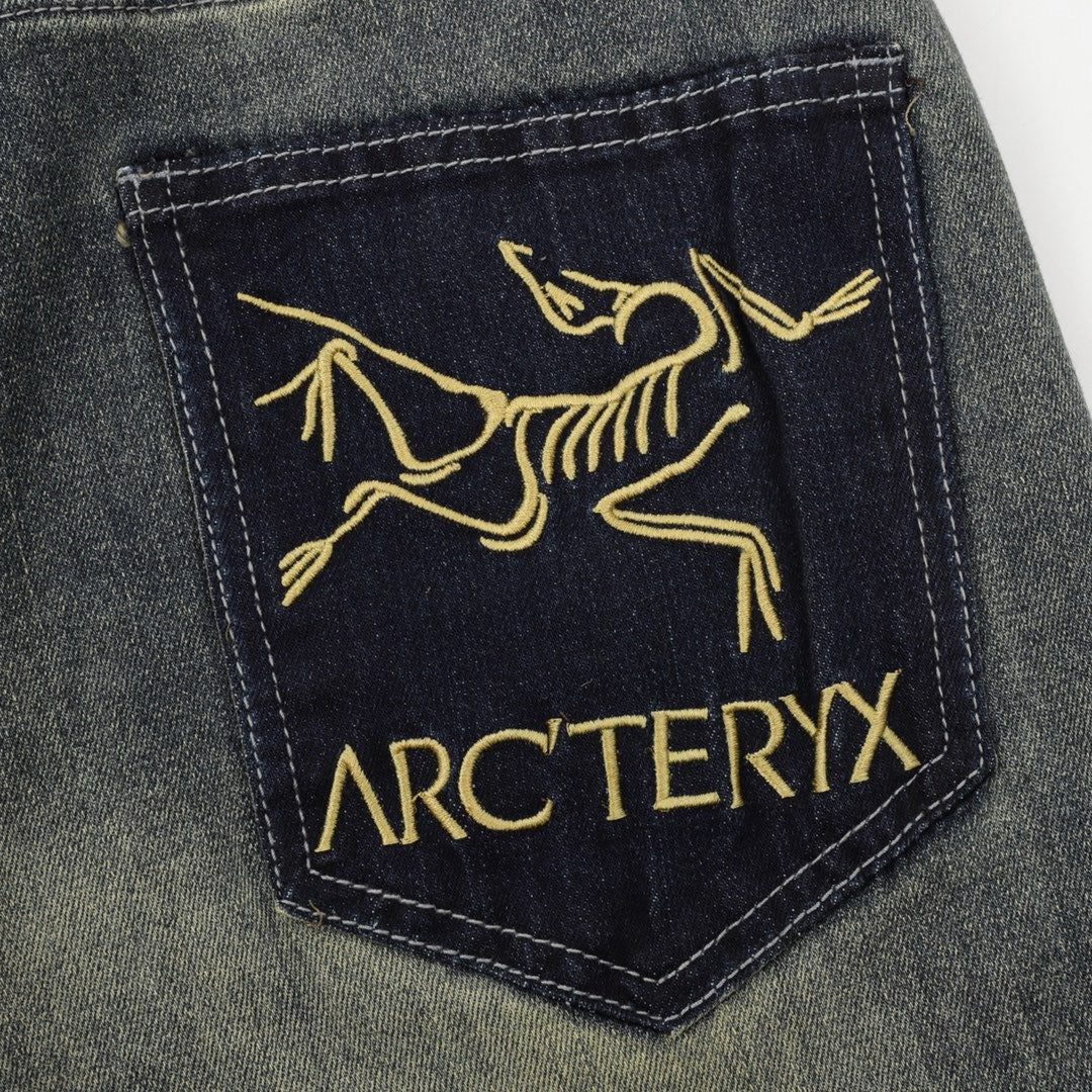 ARCT JEANS