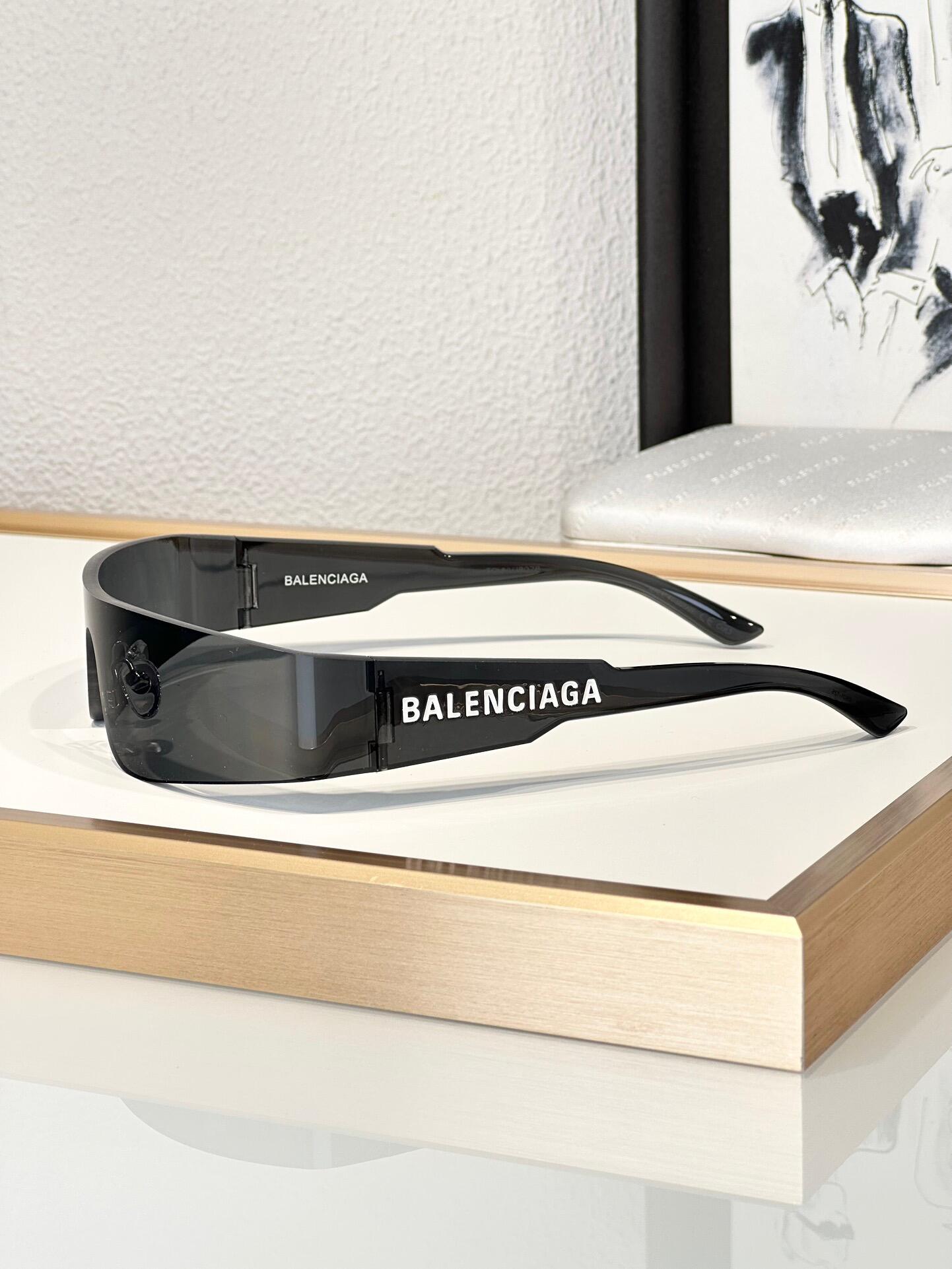 BALENCIA SUNGLASSES