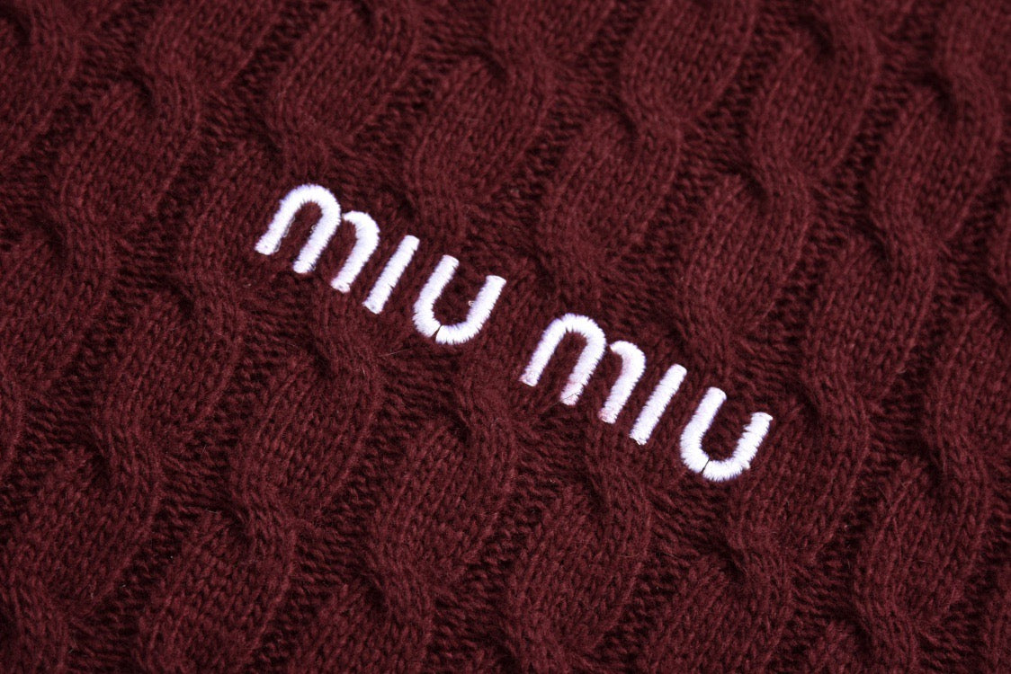 miui Lapel sweater