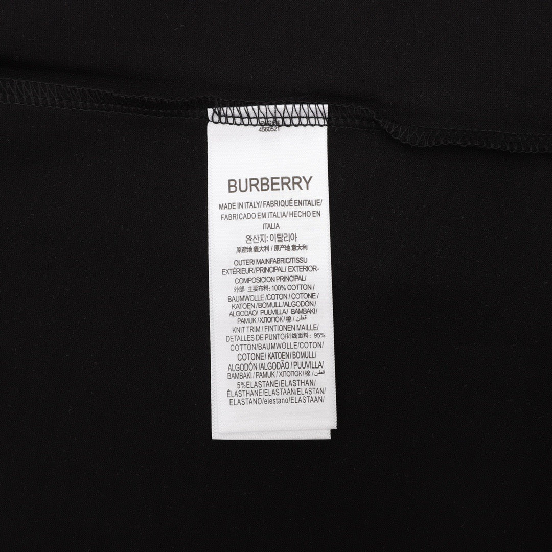 BURBRRY T-SHIRT