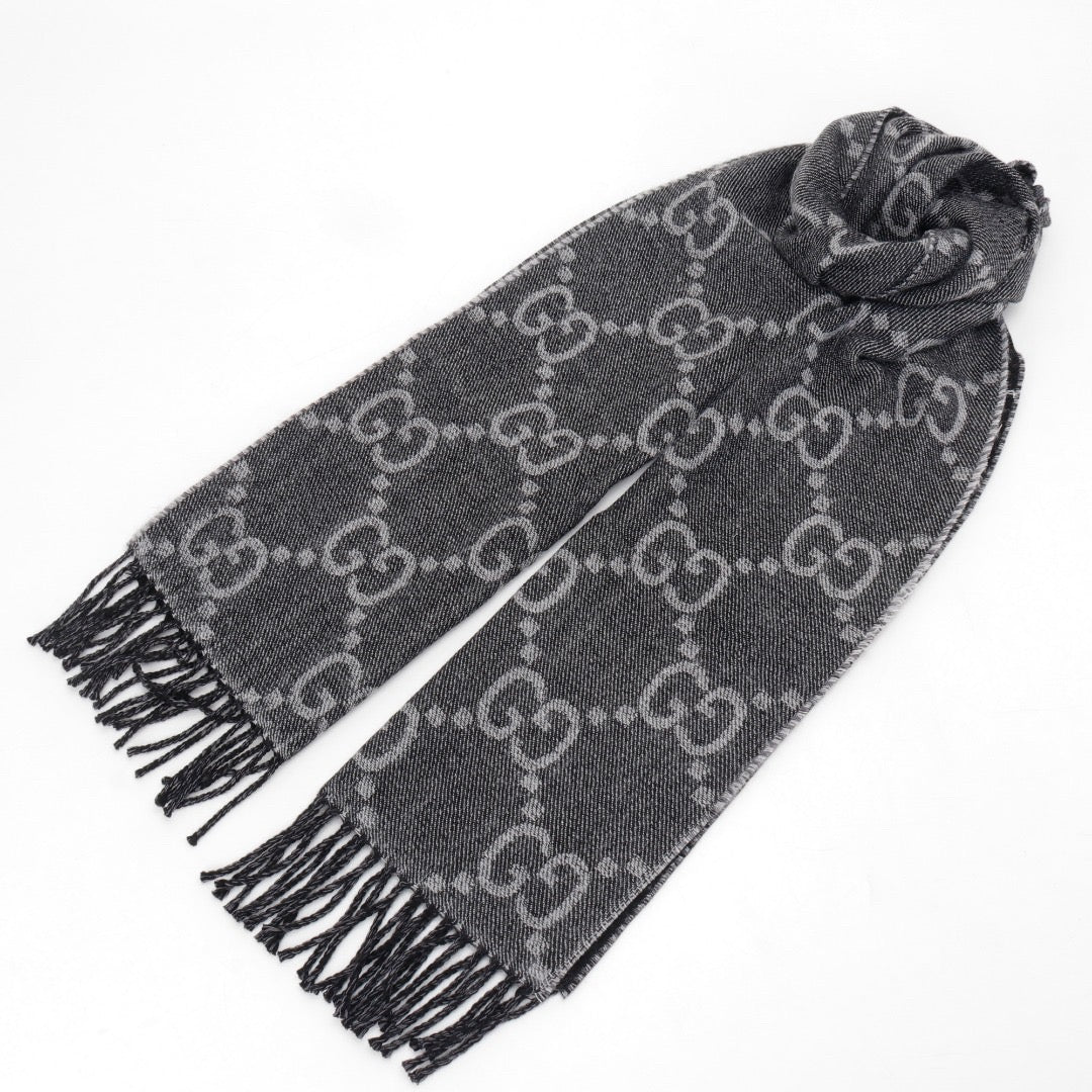 gucc scarf