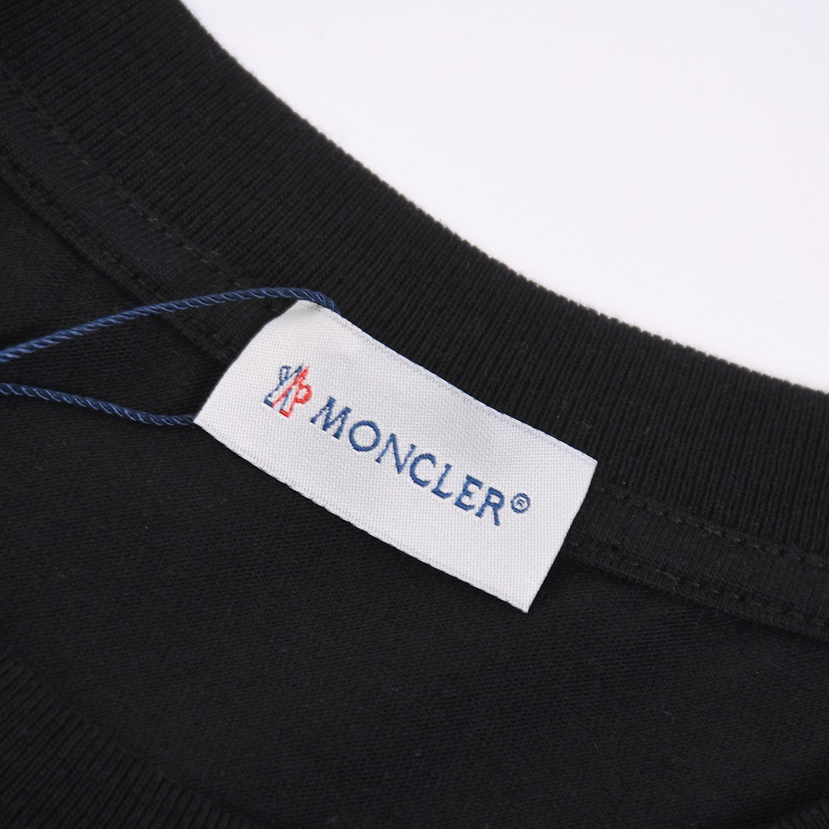 MONCL  T-SHIRT