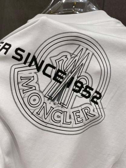 MONCL  T-SHIRT