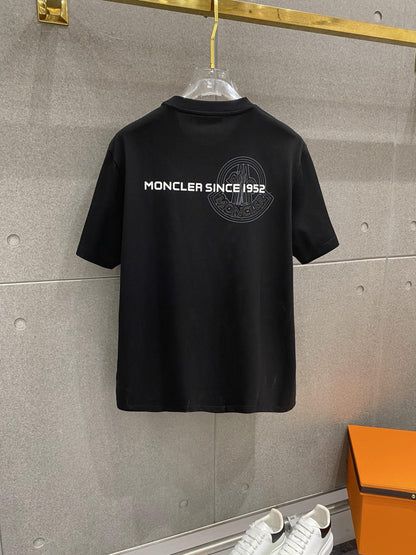 MONCL  T-SHIRT