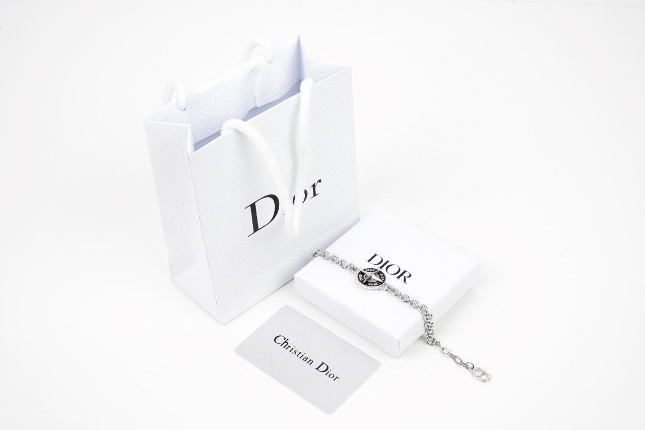 D1o x Stone bracelet