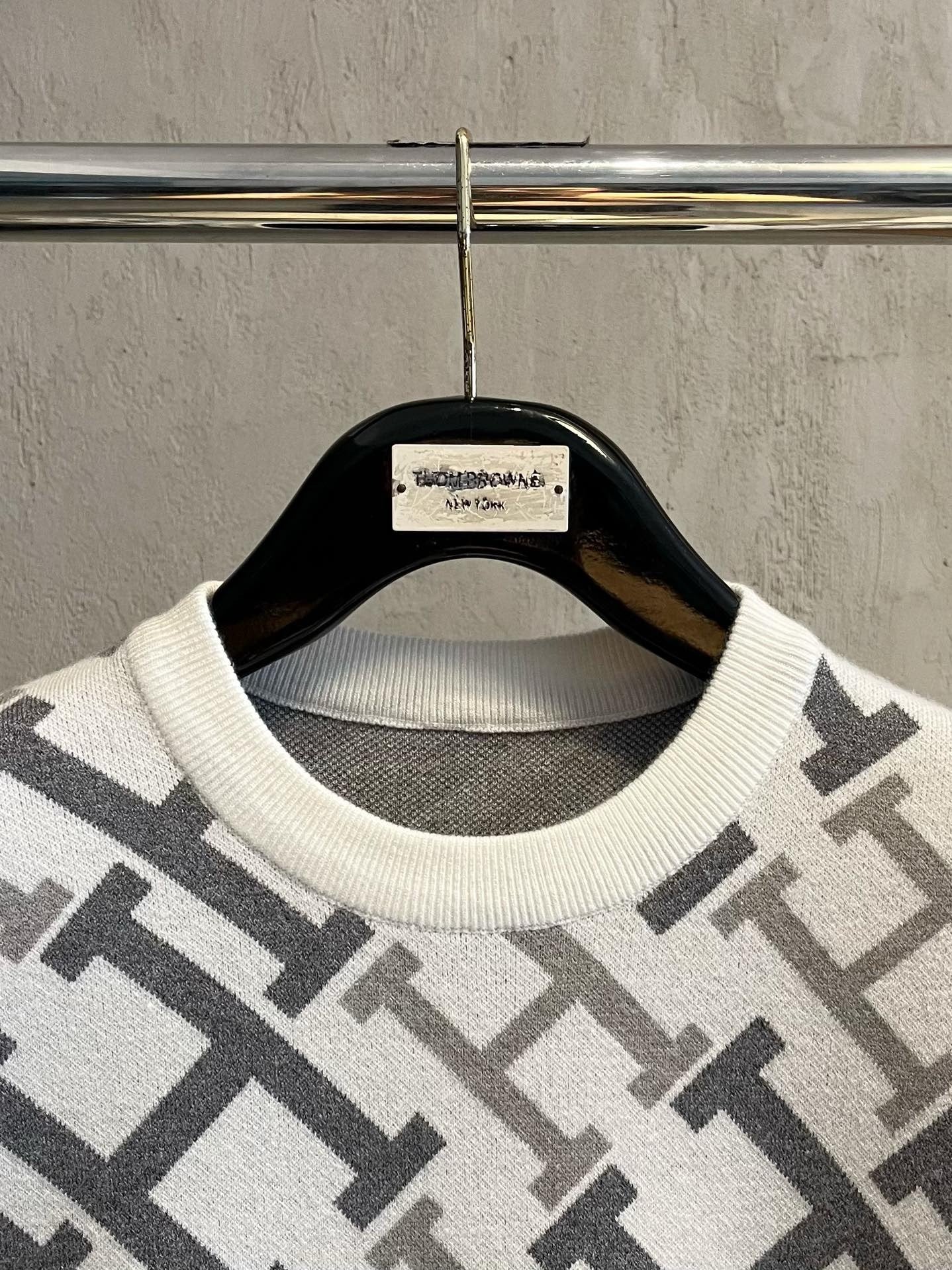 herm Jacquard sweater