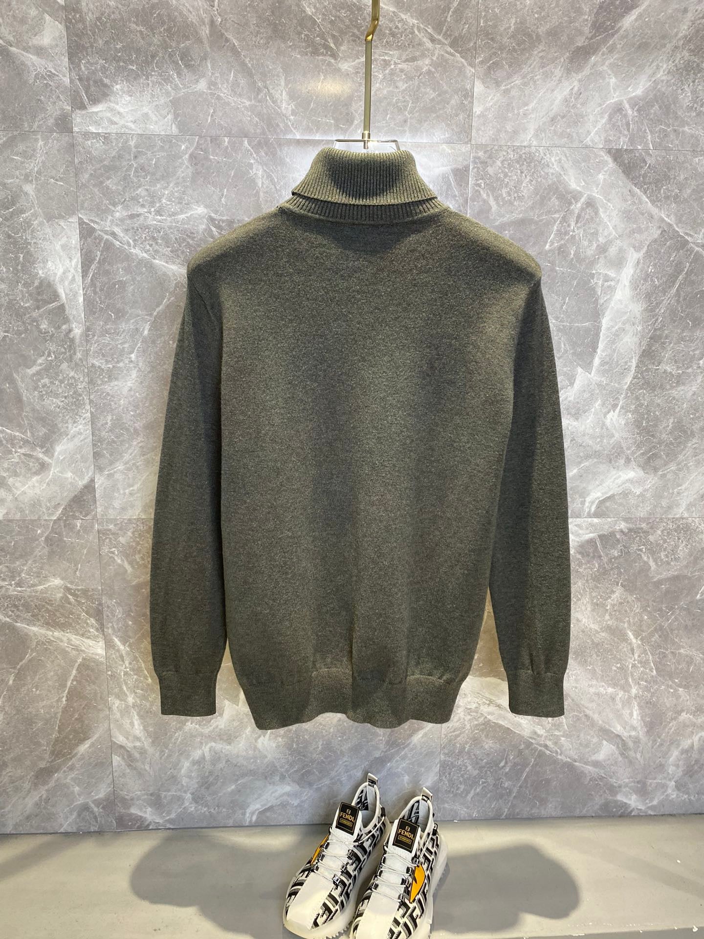 herm Turtleneck sweater