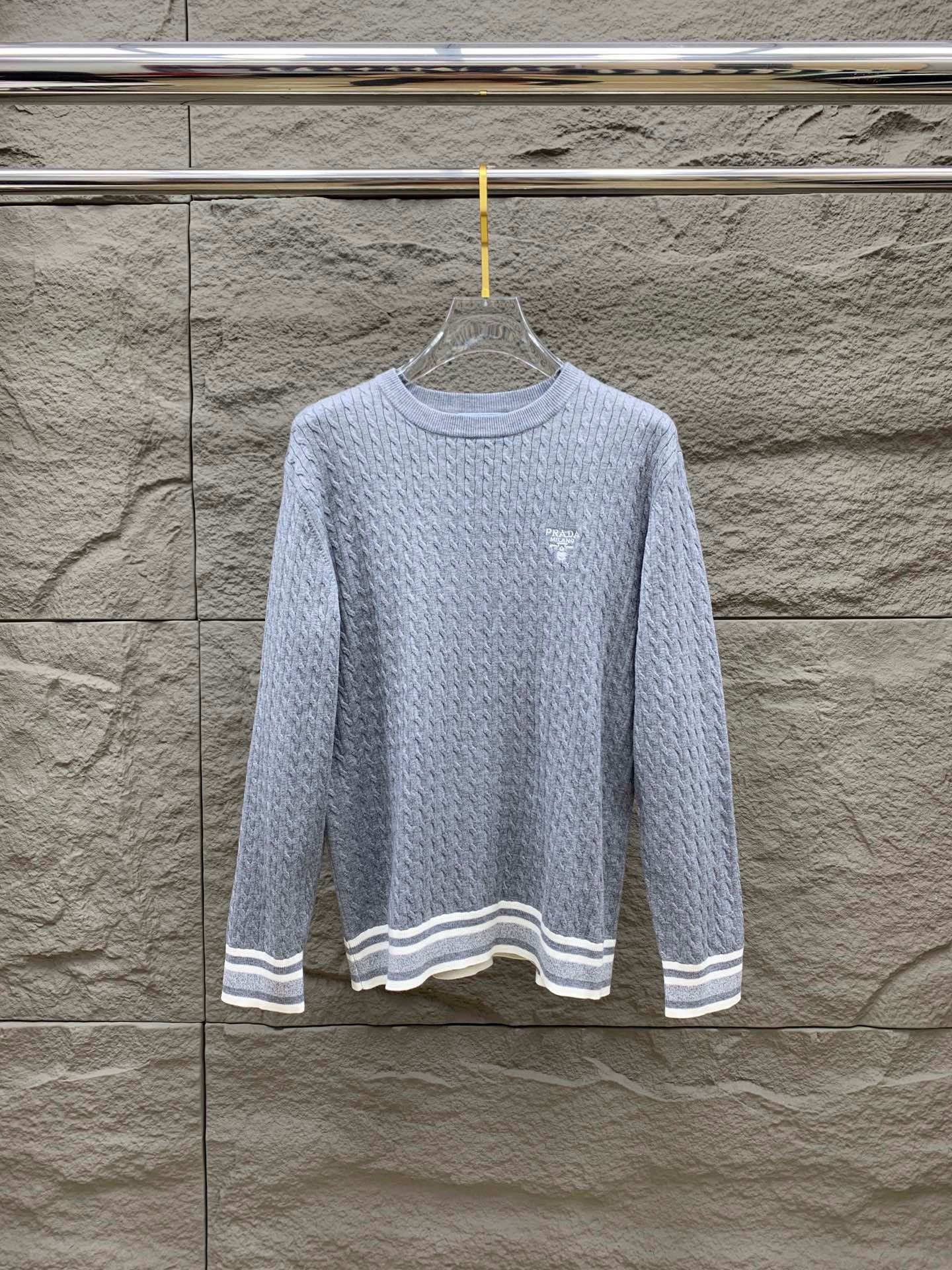 Pra knitted sweater