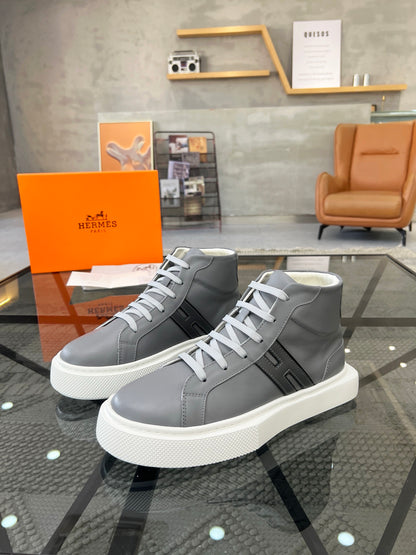 Herm hogan sneakers