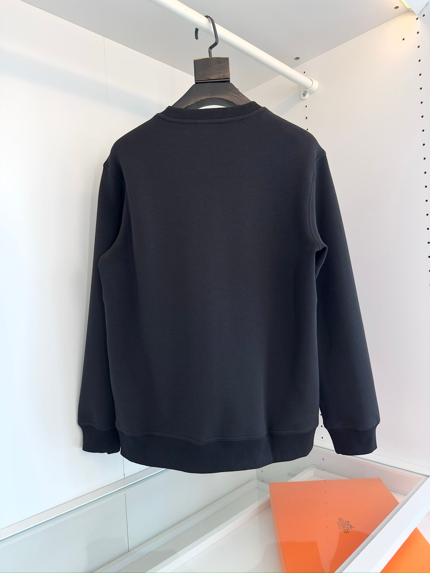 Herm Leather pattern sweatshirt