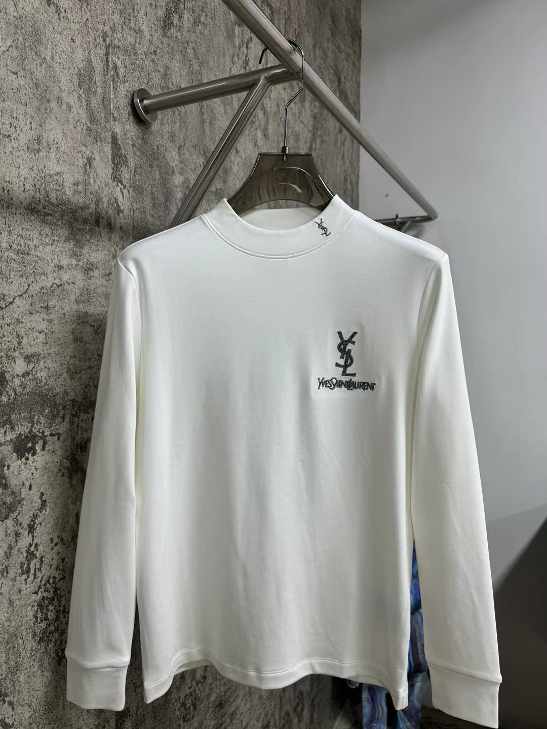 saint lau embroidered sweatshirt