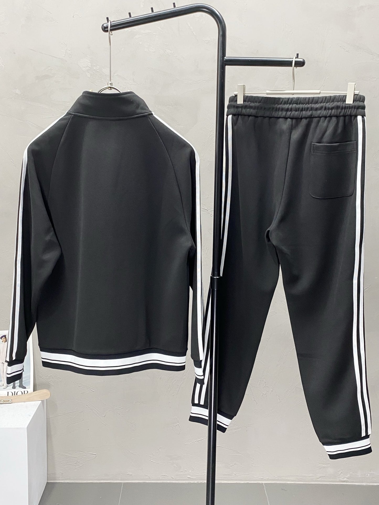 DOLCE TRACKSUIT