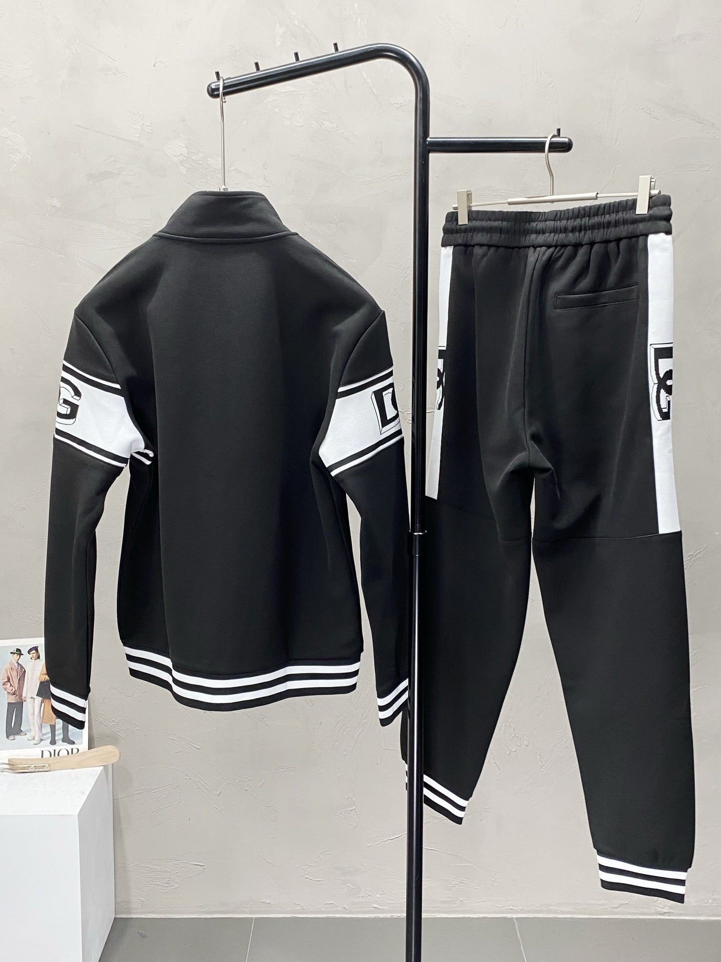 DOLCE TRACKSUIT