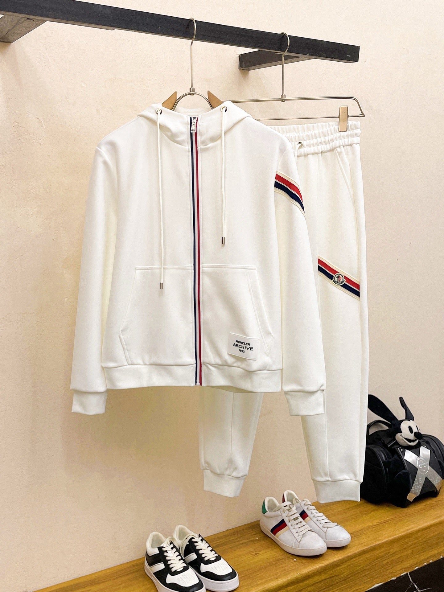 MONCL TRACKSUIT