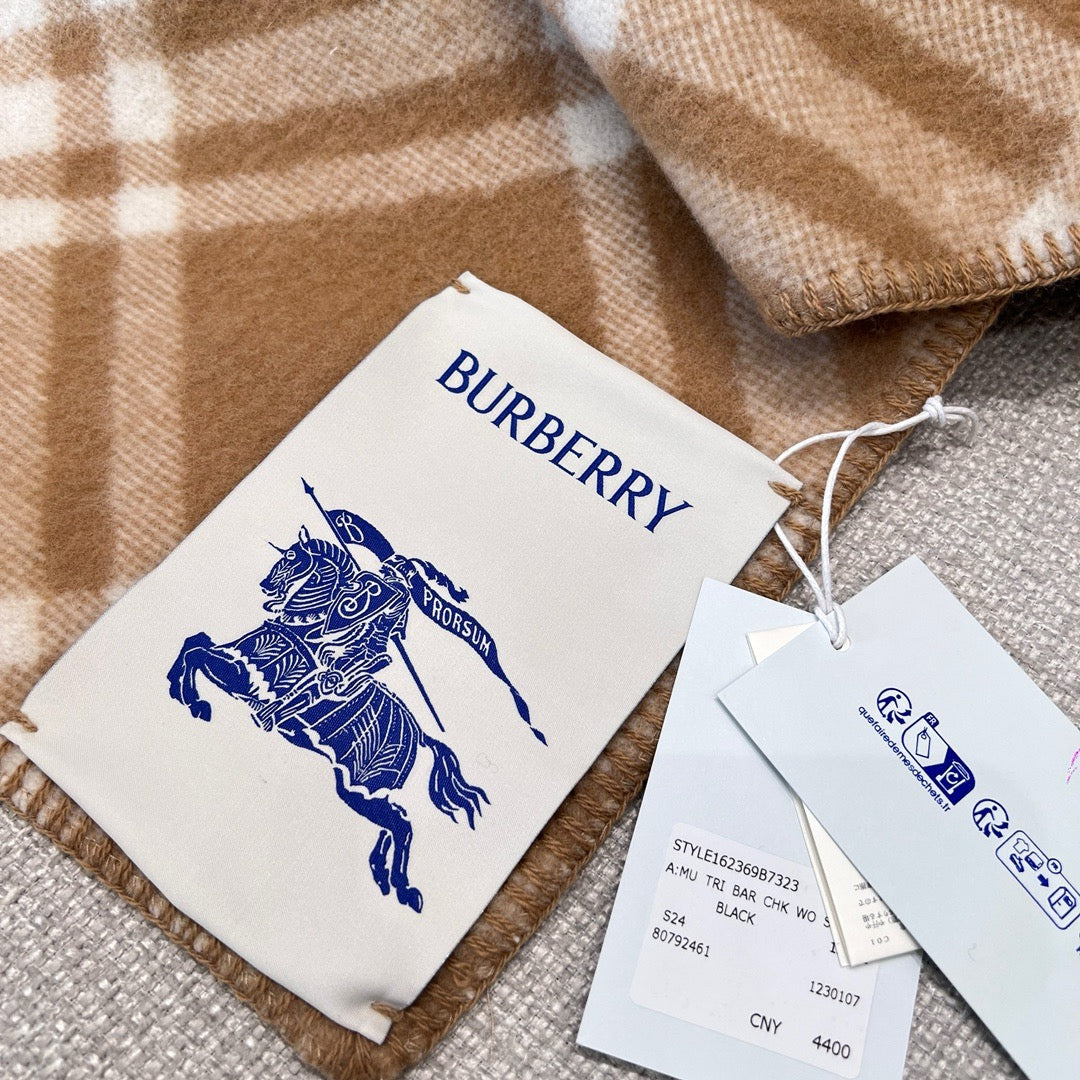 burber Cashmere scarf