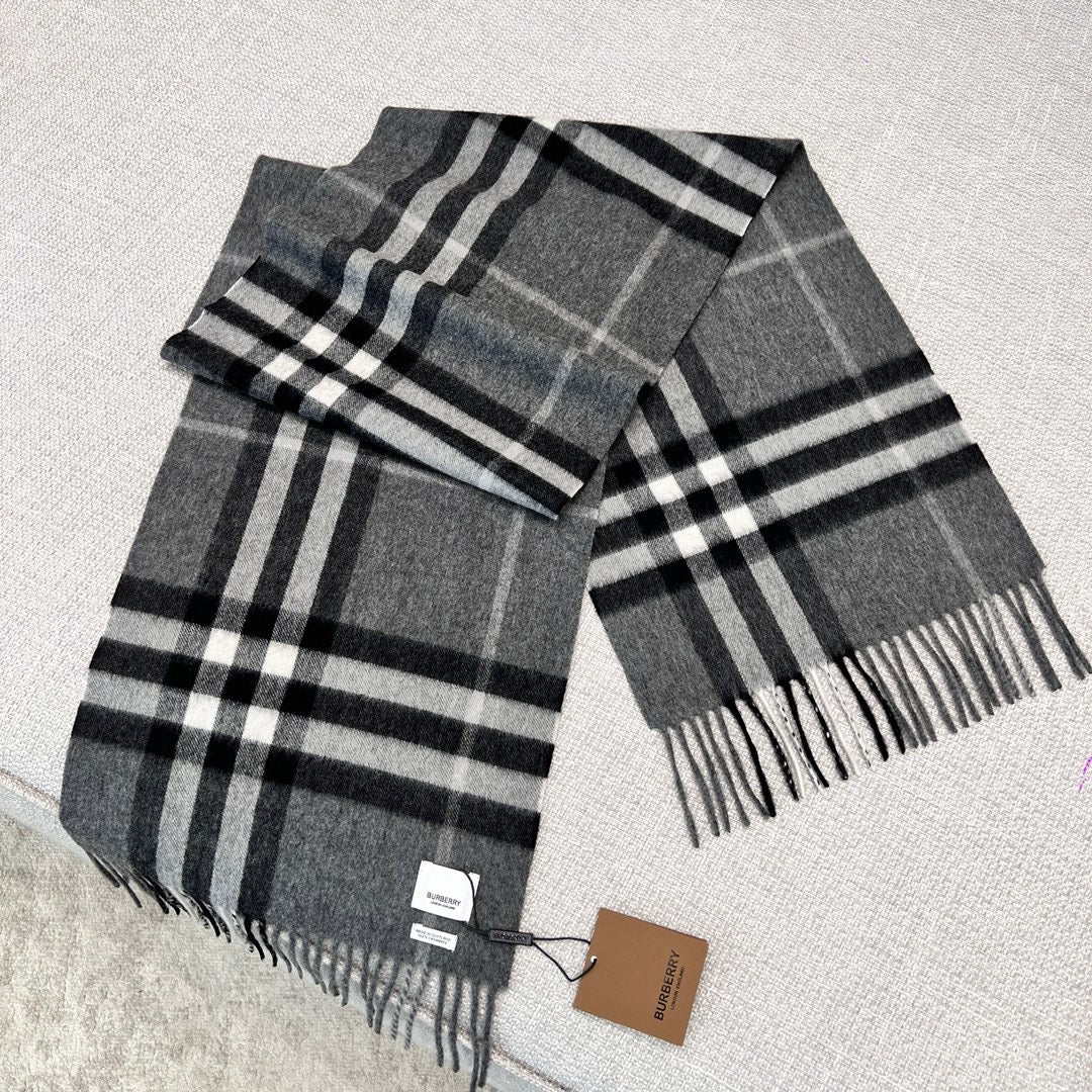 burber cashmere scarf