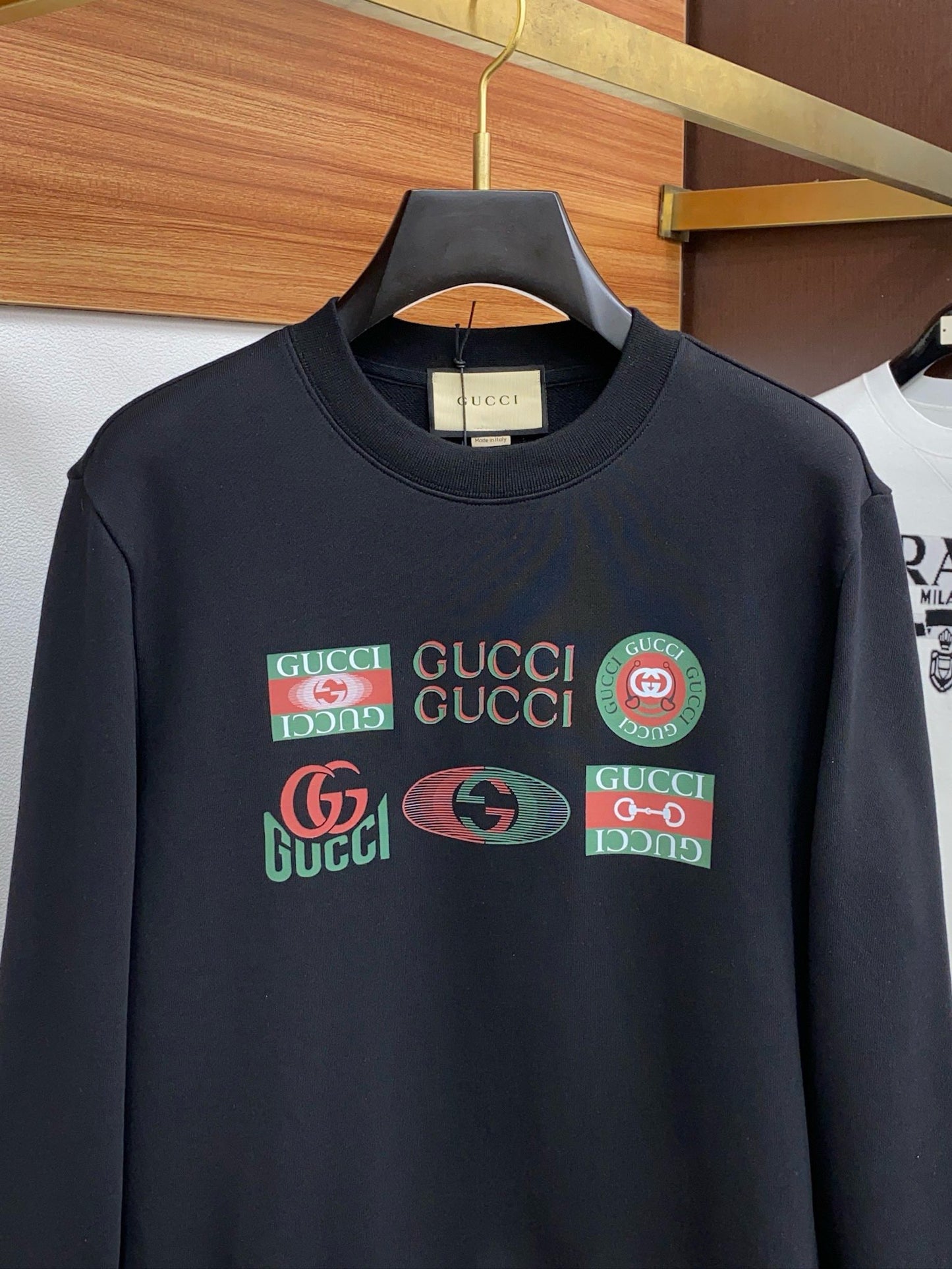 GUC printed sweatshirt