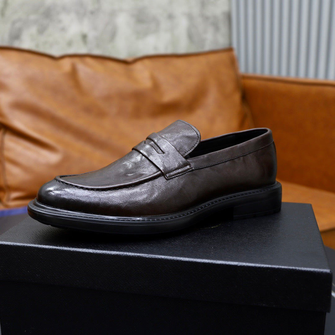 plada  leather shoes