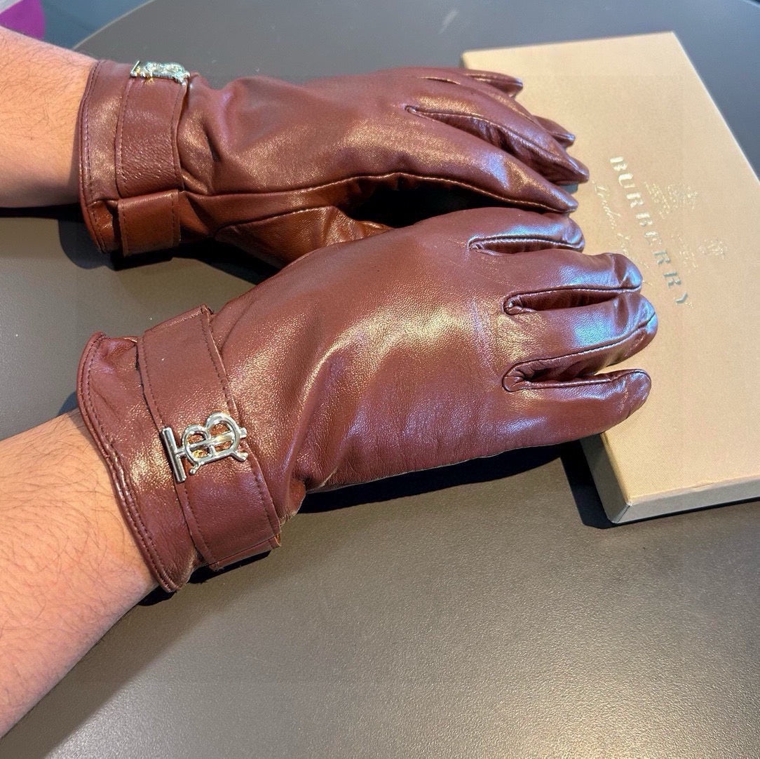 burber leather gloves